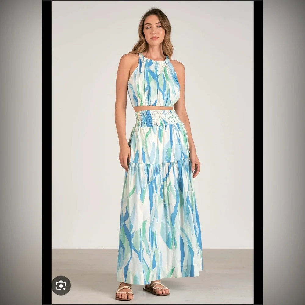ELAN Crop Top and Smocked Waistband Midi Skirt Set Coverup - Picture 1 of 6